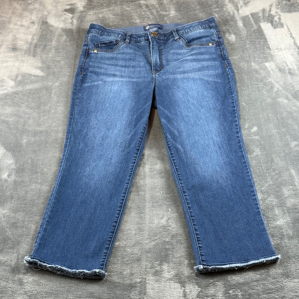 Democracy "Ab"solution Cropped Jeans 12P Blue Medium Wash Raw Hem BP2697YIY